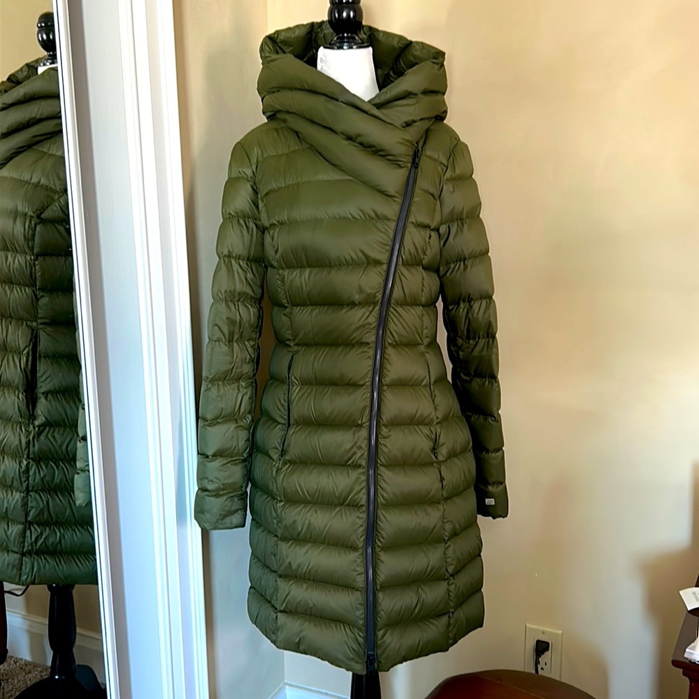 Soia & kyo Beautiful knee length winter coat